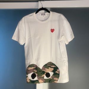 Comme Des Garçons Play - Camo Peek Heart T-Shirt